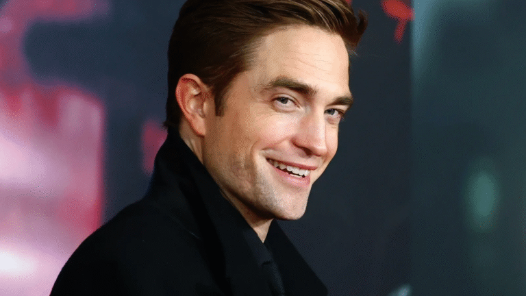 Роберт Паттинсон хочет вернуться к роли вампира в «Сумерки»