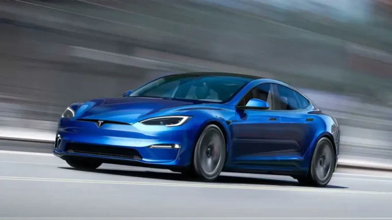 Рост продаж авто в Малайзии: льготная политика под угрозой