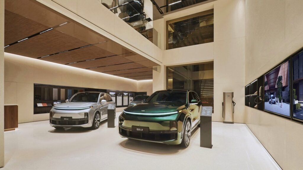 Рынок подержанных PHEV в России вырос на 84% за 10 месяцев