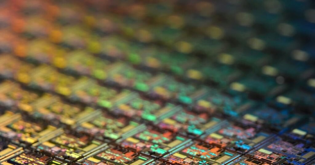 Samsung подняла цены на память DDR5 на 60% с сентября