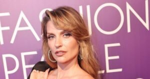 Саша Савельева похвасталась фигурой в бикини и генетикой