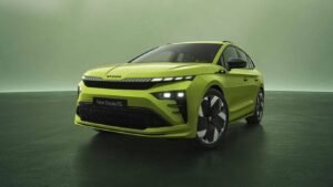 Skoda Enyaq RS подешевел до уровня бензиновых авто: скидки до 20 000 долларов