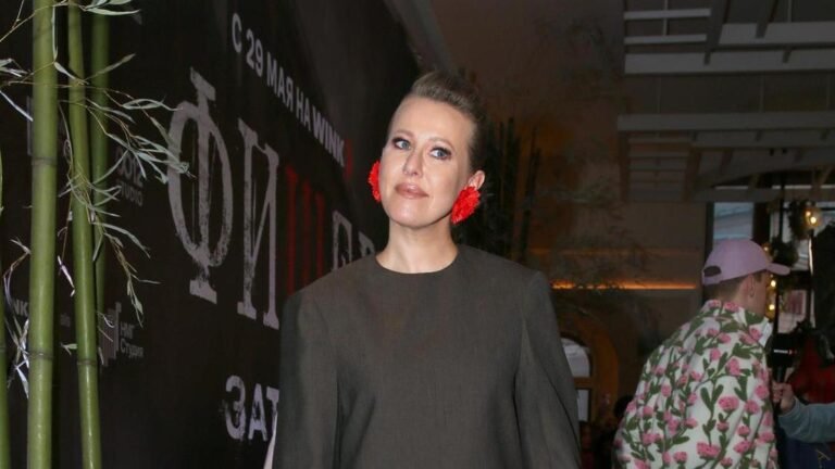 Собчак ответила Стрелец на обвинения в непрофессионализме