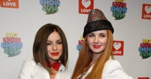 Солистки «Тату» Катина и Волкова воссоединились в Токио с Уэстом и Рубчинским