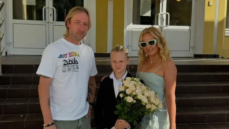 Сын Рудковской и Плющенко опроверг информацию о госпитализации