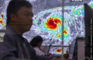 Тайфун на Филиппинах: почти миллион человек эвакуированы