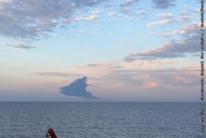 Танкеры в Черном море могли быть атакованы минами, ракетами или БПЛА