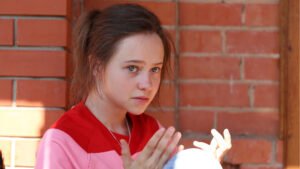 Топ-3 сериала с Таисьей Калинкиной для любителей 'Как приручить лису'