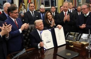 Трамп подписал законопроект о прекращении шатдауна в США