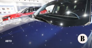Цены на автомобили в России достигли исторического максимума