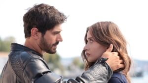 Турецкий сериал «Между»: любовь, месть и контрактный брак