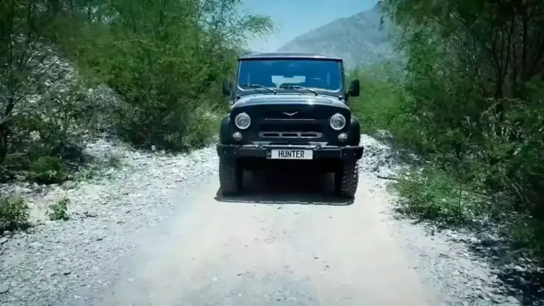 УАЗ Хантер 2025 года вернулся к дилерам: цены и перспективы