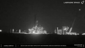 Ускоритель SpaceX Super Heavy для Starship 3 взорвался на испытаниях