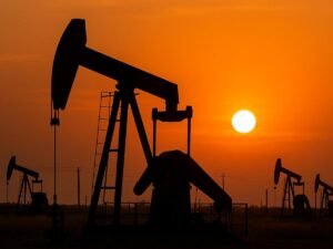 В Европе разгорается борьба за активы 'Лукойла'