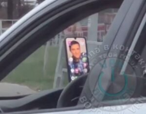 В Воронеже замечен автомобиль с портретом Юрия Шатунова