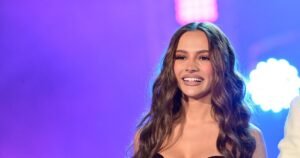 Валя Карнавал раскрыла тайну свадебного платья