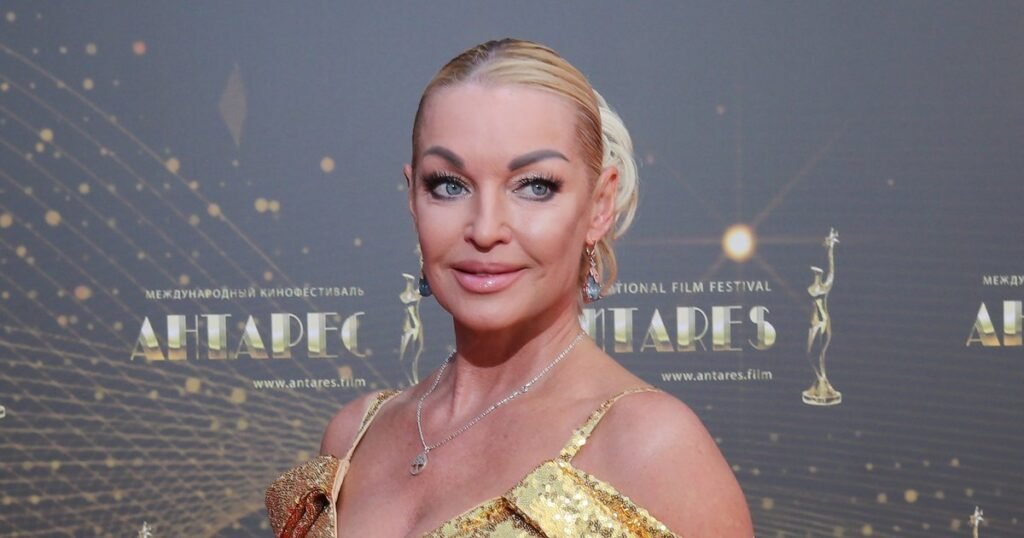 Волочкова покинула антиалкогольное шоу из-за скандала с цветами