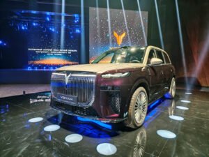 Voyah Taishan: конкурент Maybach GLS с гибридной силовой установкой