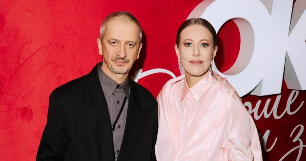 Звезды на красной дорожке: OK! Awards - StarHit