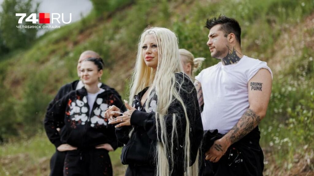 Звезды под капельницей: кто из знаменитостей борется с зависимостью