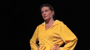 72-летняя Елена Проклова выходит замуж за бывшего мужа: история любви и развода