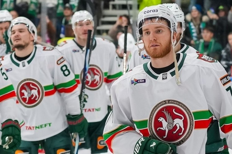 «Ак Барс» разгромлен в Уфе: «Салават Юлаев» забросил четыре шайбы