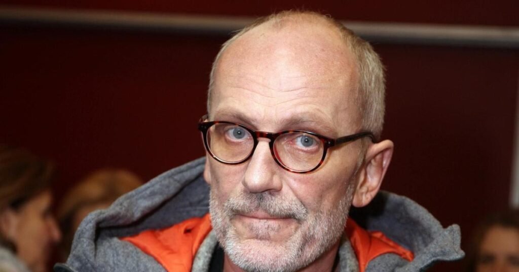 Александр Гордон женился на 23-летней художнице