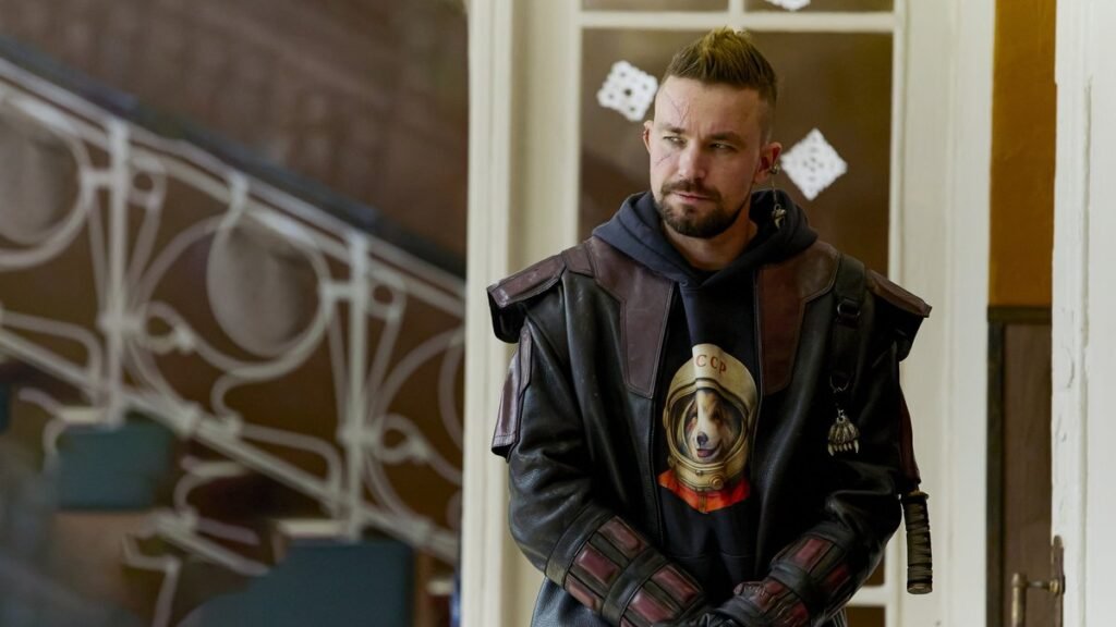 Александр Петров снова играет Весельчака У: эксклюзивный фоторепортаж