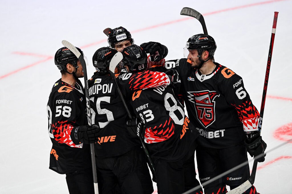 «Авангард» обыграл «Сочи» в КХЛ, одержав вторую победу подряд