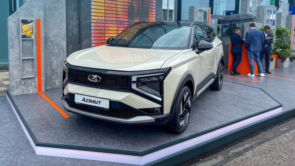 АвтоВАЗ анонсировал возможный выпуск гибридного кроссовера Lada Azimut