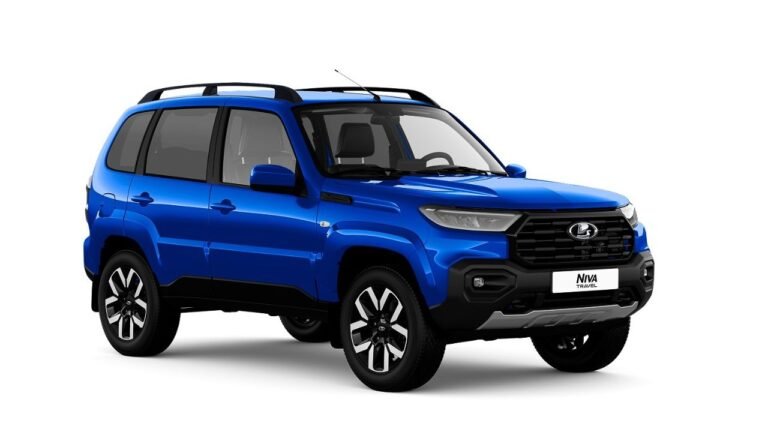 АвтоВАЗ представил новую яркую «Ниву» в синем цвете