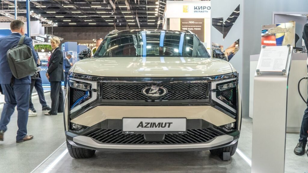 АвтоВАЗ тестирует новую Lada Azimut с революционным оснащением