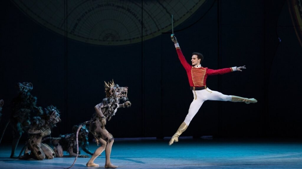 Балет 'Щелкунчик' из МАМТа покажут онлайн в кинотеатрах России