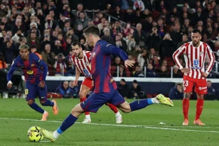 «Барселона» разгромила «Атлетико» и упрочила лидерство в чемпионате Испании