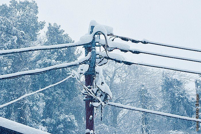 Более 24 тысяч человек в Пензенской области остались без электричества