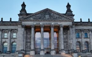 Бундестаг отклонил резолюции по российским активам и ядерным сделкам