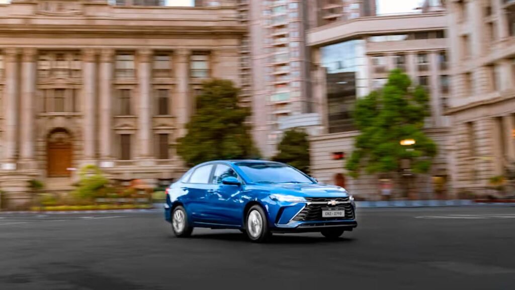 Chevrolet Cruze вернулся: новый седан из Китая