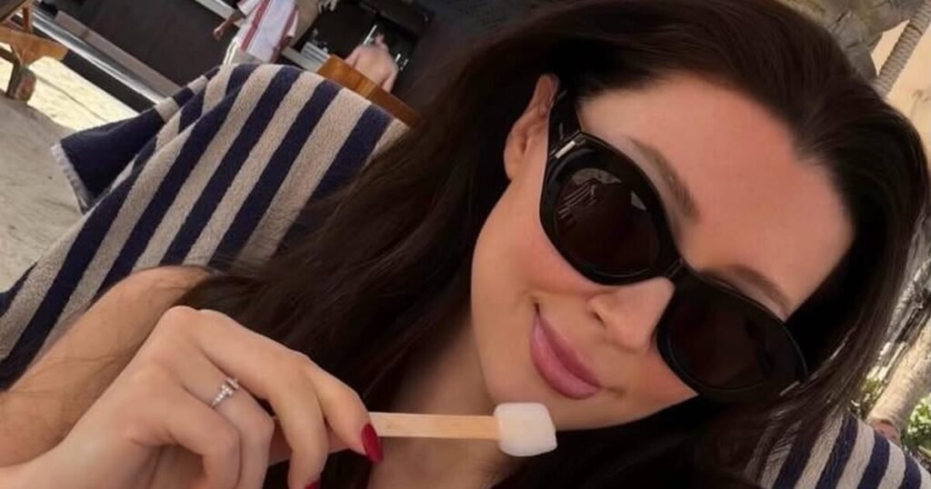 Дочь Заворотнюк показала фото в купальнике после родов