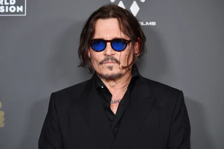 Джонни Депп экранизирует «Мастера и Маргариту»