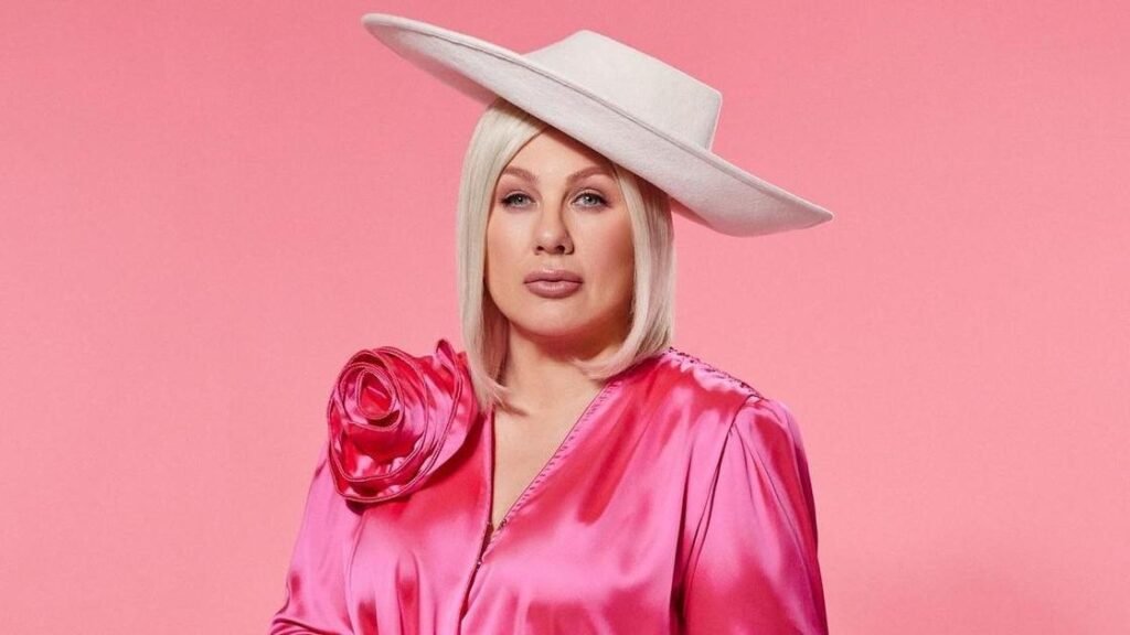 Ева Польна затмила танцоров Булановой: ее энергичные движения стали новым мемом