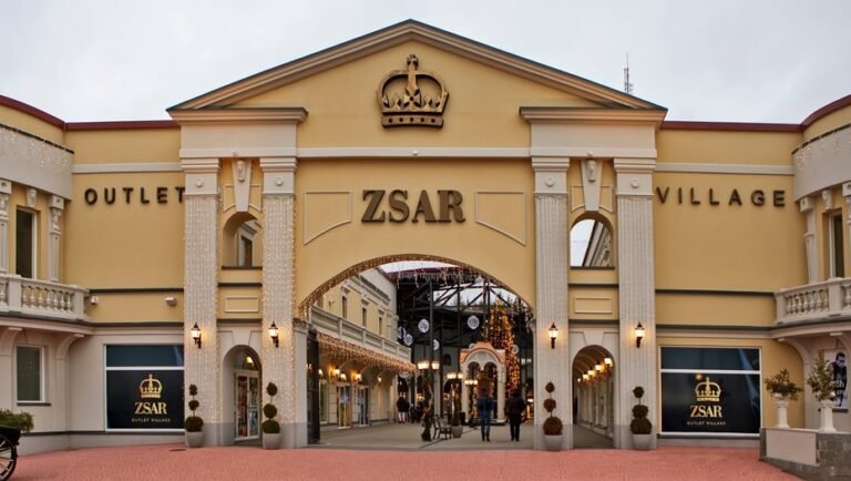 Финская аутлет-деревня 'Царь' переходит под управление компании миллиардера Игнатьева