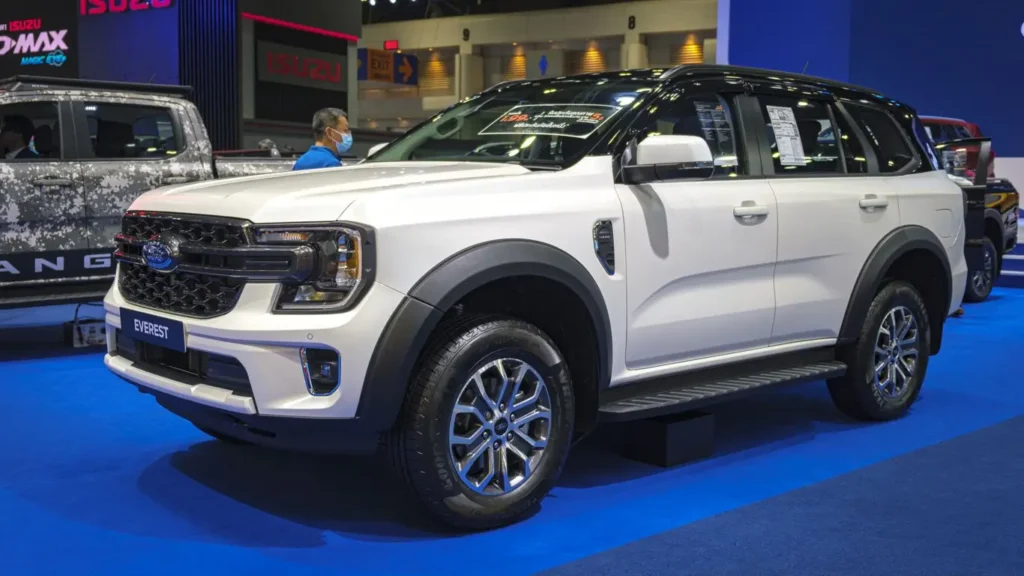 Ford Everest 2026 для пустыни: 355 л.с. и 10-ступенчатый автомат