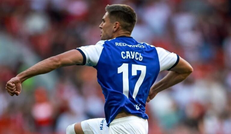 Футболист «Балтики» Владислав Саусь может войти в сделку ЦСКА и «Зенита»