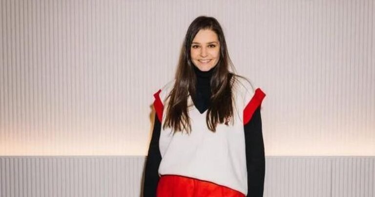 Глафира Тарханова привела дочку Лукерью на премьеру спектакля