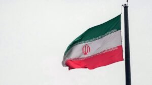 Глава ЦБ Ирана покинул пост на фоне кризиса национальной валюты