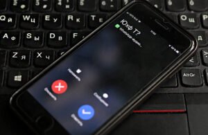 Госдума: Max успешно заменяет WhatsApp в России