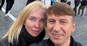 Ягудин показал Тотьмянину в крошечном бикини на отдыхе в Дубае