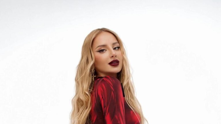 Яна Чурикова: Съемки шоу «Голос» с Анной Асти под угрозой срыва