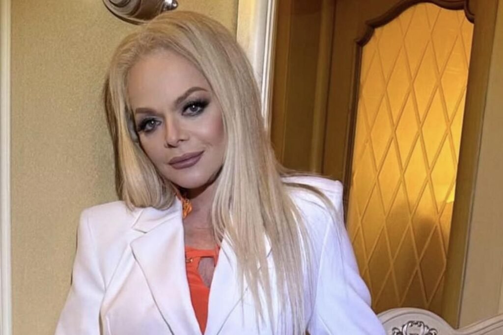 Интерьер квартиры Ларисы Долиной: взгляд эксперта