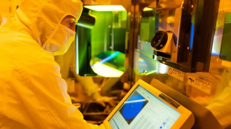 JEDEC завершает разработку SPHBM4: бюджетная альтернатива HBM4